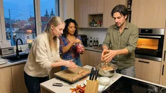 Šťavnaté kebapče z trouby: rychlá večeře bez pánve a s jedním jednoduchým trikem